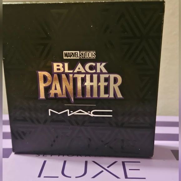 MAC X Black Panther Royal Challenge Extra Dim Skinfinish Limited Edition NIB